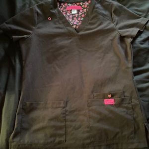 XS Betsey Johnson scrub top